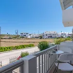 Orama Milos * Adamantas (Milos)