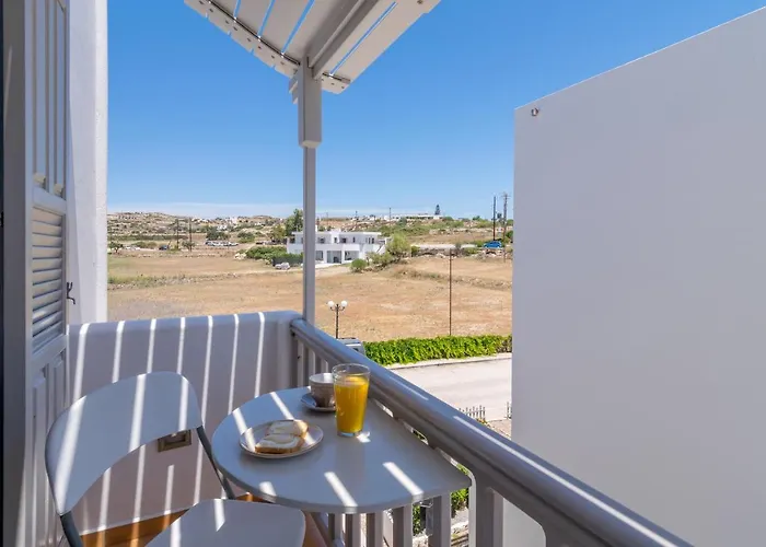 Orama Milos Adamantas