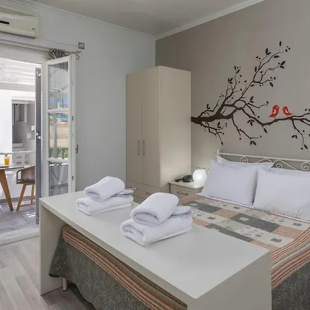 Orama Milos Apartment