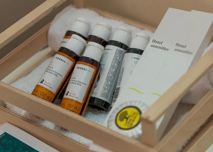 Orama Milos Adamantas (Milos)