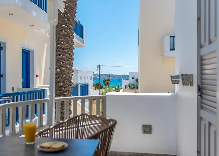 Orama Milos Adamantas (Milos)