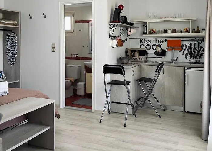 Orama Milos * Adámas