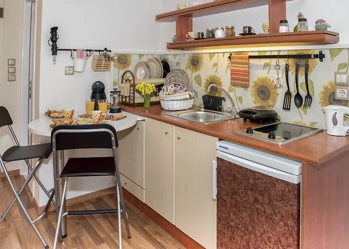 Orama Milos * Adámas